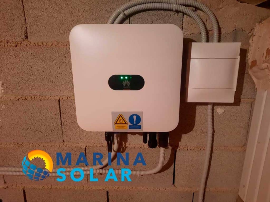 Instalación de sistema de energía solar fotovoltaica en Dénia